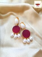 Elegant Golden Brass Pearl Earring
