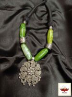 Emerald Dreams Necklace Set - Image 2