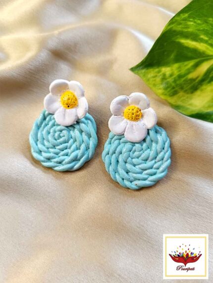 Handcrafted Daisy Clay Earrings – White Flower on Aqua Blue Spiral Base
