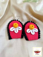 Handcrafted Bengali Goddess Durga Necklace Set with Cowrie - Image 3